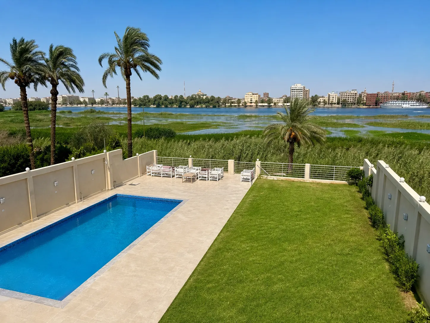 Royal Nile Villa — Sky Penthouse 1 — interior/exterior photo 6