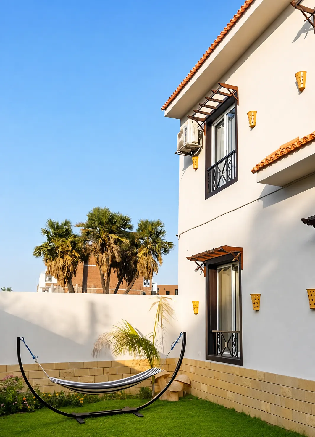 Royal Home Luxor — Pool View — interior/exterior photo 2