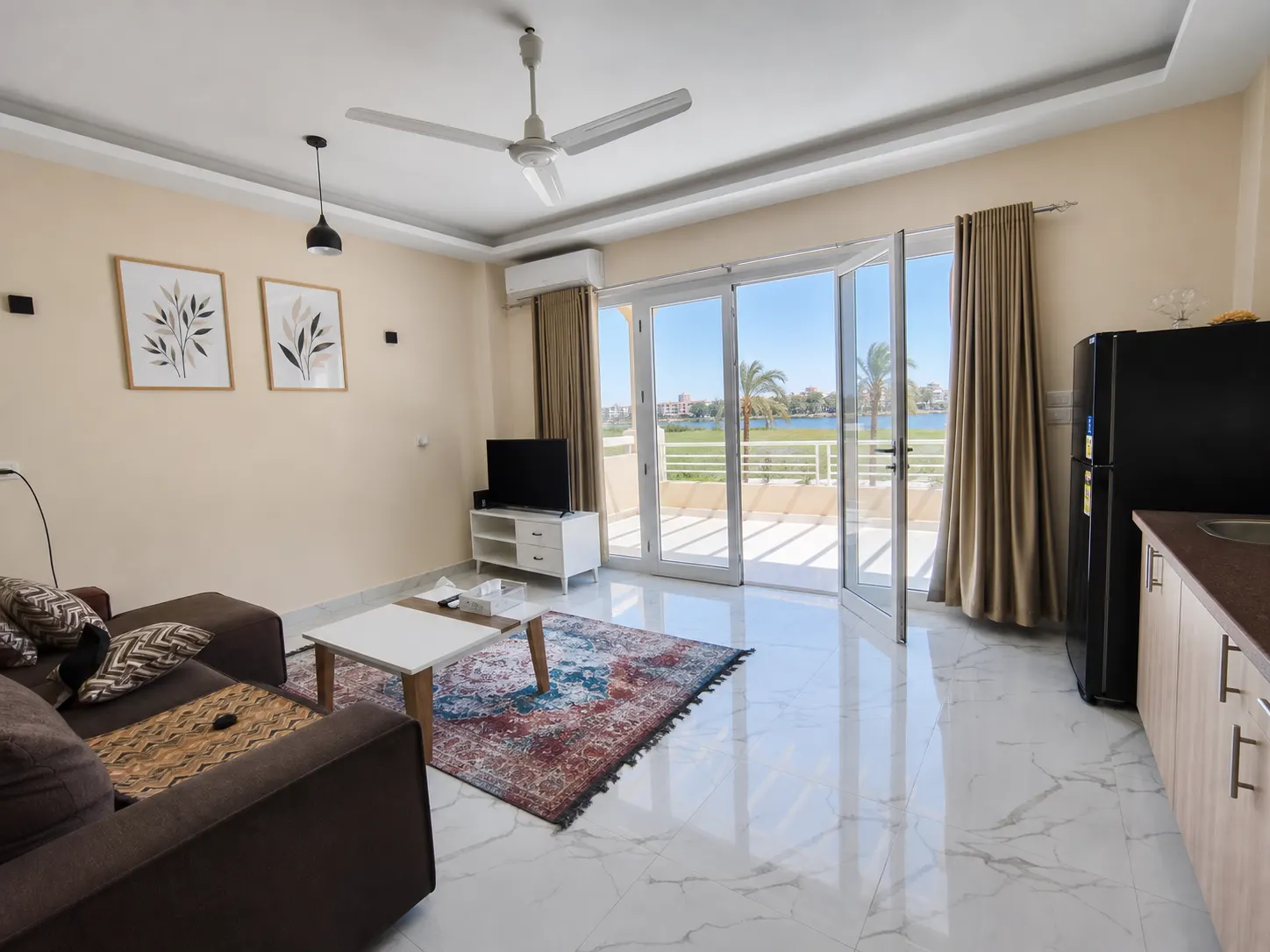 Royal Nile Villa — Sky Penthouse 1 — interior/exterior photo 2